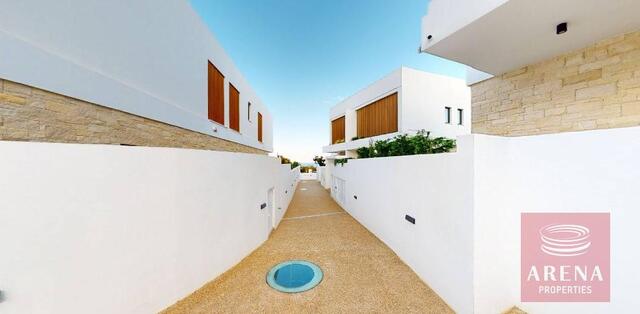 detachedHouse-4-4-BED-VILLA-IN-CAPE-GRECO-7255.jpeg