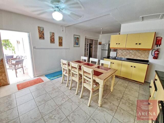bungalow-21-4-BED-BUNGALOW-PARALIMNI-8979.jpg