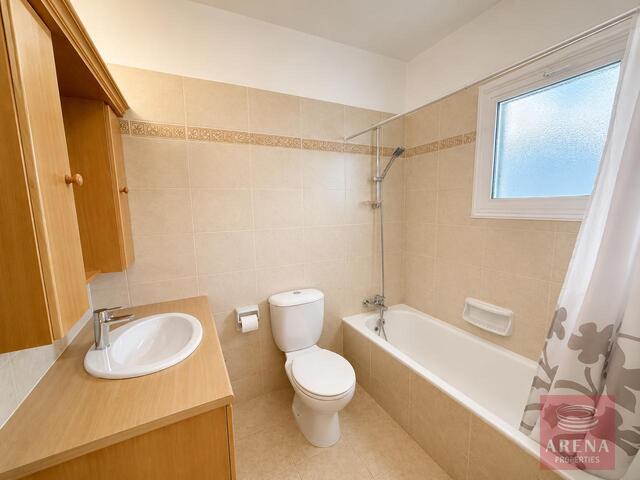 detachedHouse-6a7c5432168ba-1.jpg