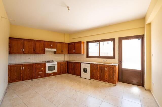 detachedHouse-1-4-BED-HOUSE-AGIOS-THEODOROS-10106-16.jpg