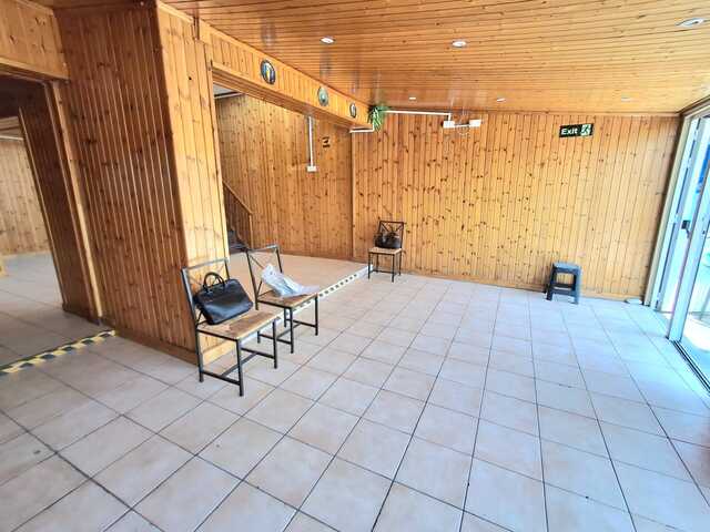 Shop for sale in port area – photo 2