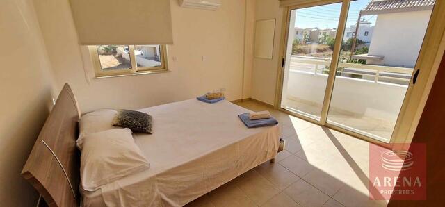 detachedHouse-69f352afeba43.jpg
