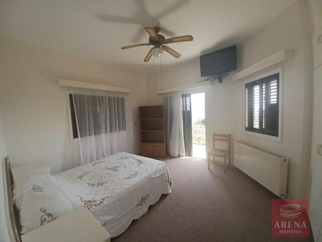 House in Derynia – photo 30