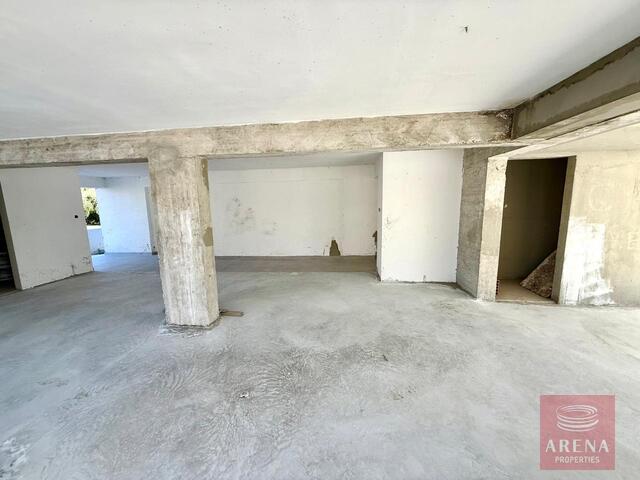 Charming 2-Bed Apartment in Kiti – photo 4