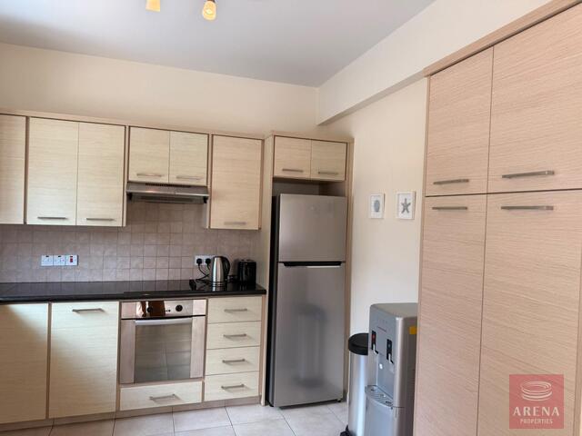 detachedHouse-6a328dbd29373-1.jpg