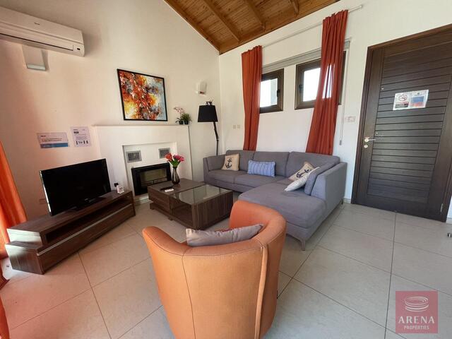 bungalow-4-2-BED-BUNGALOW-IN-AYIA-THEKLA-7258.jpg