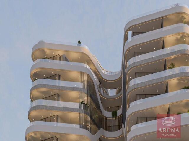penthouse-6a2a705c7fa7a-11.jpg