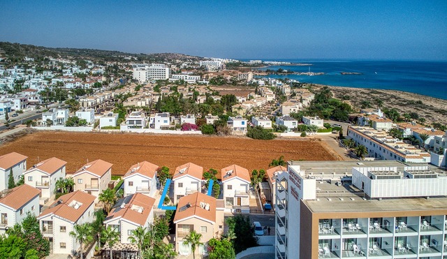 detachedHouse-1-VILLA-CAPE-GRECO-10355-3-1.jpg