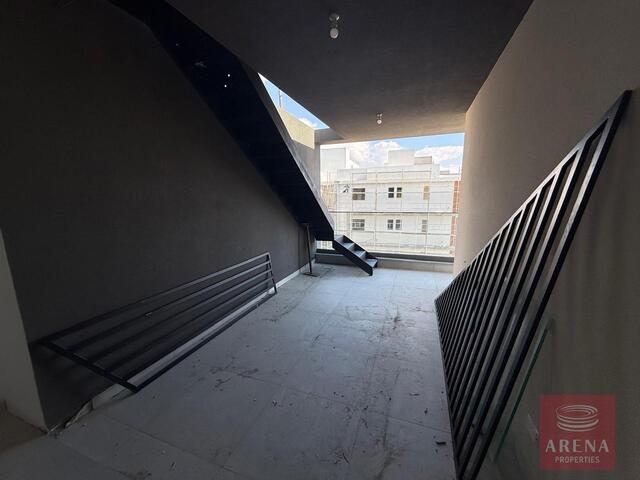 2-Bedroom Penthouse with Roof Garden in Aradippou for Sale – photo 8