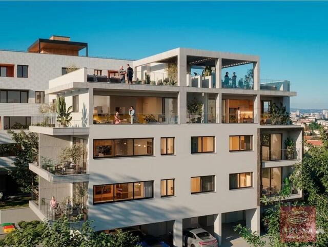 Top Floor Apartment in Oroklini – photo 3
