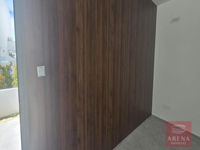 detachedHouse-6a22a265da542-2.jpg