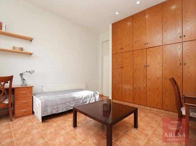 detachedHouse-69f0badf35c93-1.jpg