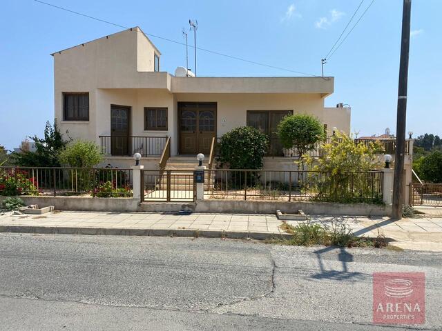 House in Derynia – photo 1