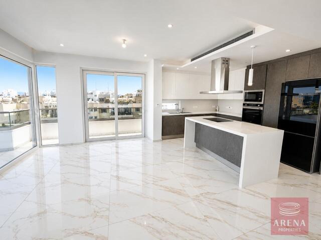 apartment-6a33d1299f1f2-1.jpg