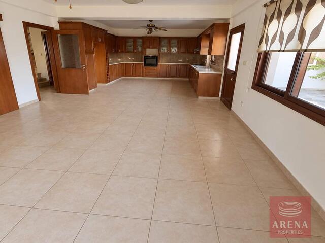 4-Bedroom Villa for Rent in Sotiros|Larnaca – photo 6