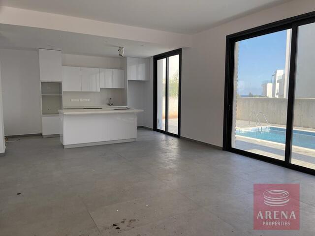 detachedHouse-12-1-3-BED-NEW-VILLA-IN-AYIA-TRIADA-6518.jpeg