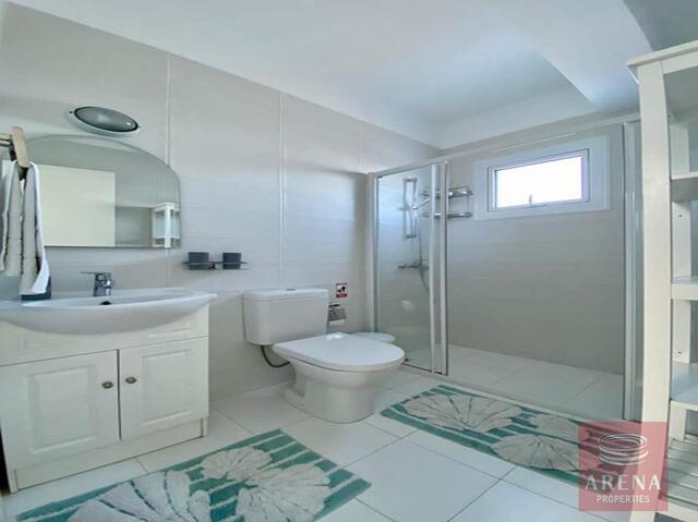 detachedHouse-6a71ed427a12b-1.jpg