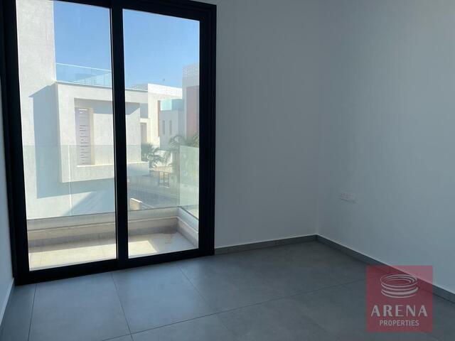 detachedHouse-18-3-BED-NEW-VILLA-IN-AYIA-TRIADA-6518.jpeg