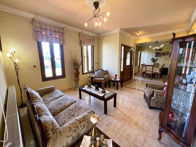 detachedHouse-1-4-BED-VILLA-IN-VRYSOULLES-9850-13.jpeg