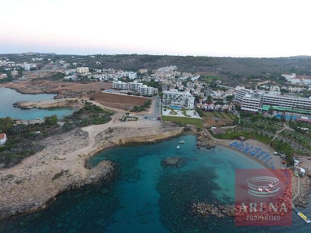 Beachfront Apartment in Protaras – photo 20