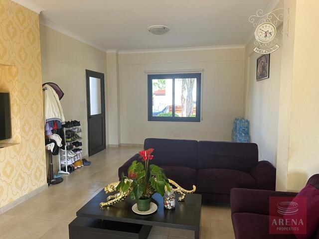 detachedHouse-10-3-bed-villa-inFrenaros-7948.jpg