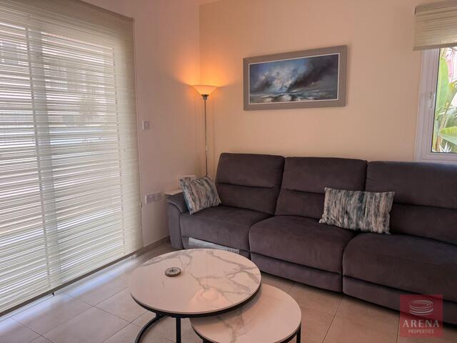 detachedHouse-6a328dbcd50fd-1.jpg