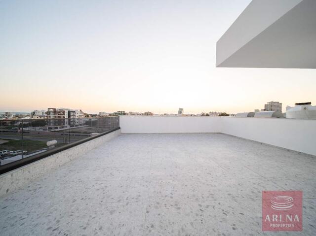 Elegant Penthouse in Sotiros|Near New Marina Area – photo 2