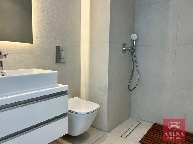 penthouse-WhatsApp-Image-2025-01-29-at-6.26.07-PM-4.jpg