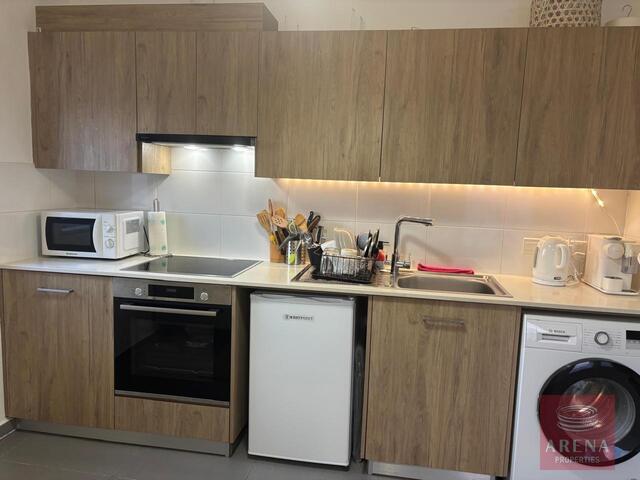 1 Bed Apartment for Rent in Larnaca Centre | Sea View – photo 8