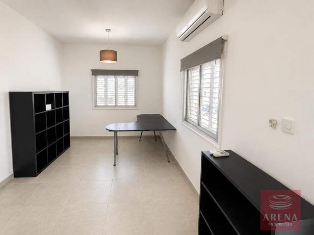 penthouse-6a6c8a4920886.jpg