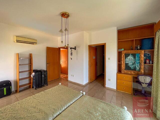 Luxury 6 Bed-Villa For Sale In Ayia Napa – photo 32