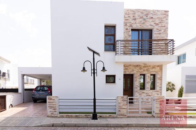 detachedHouse-1-3-BED-VILLA-IN-PYLA-9013.jpeg
