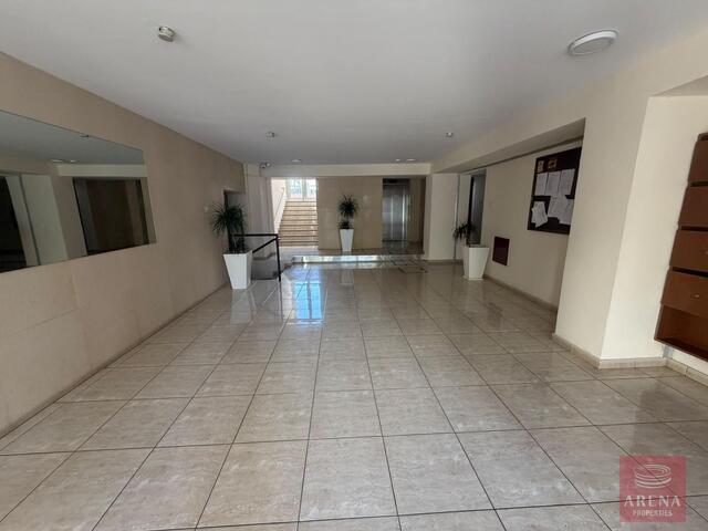 apartment-6a6221670a845-7.jpg