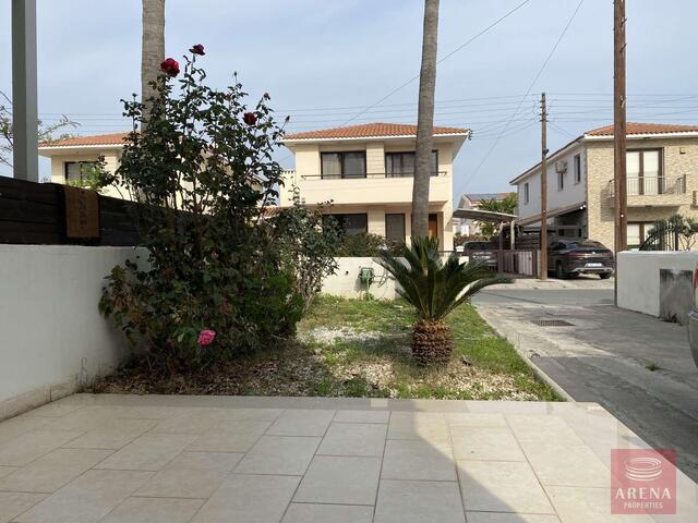 detachedHouse-5-townhouse-livadia-5505.jpeg