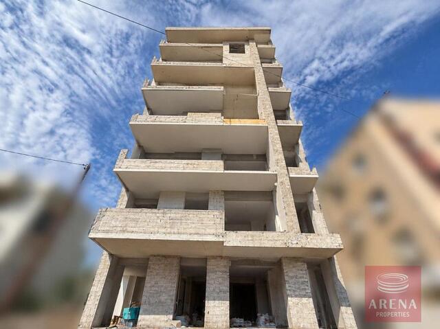 Apartment with Sea View in Larnaca Marina – photo 1