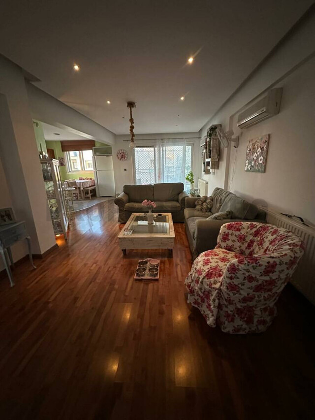 For Sale, Three-Bedroom Apartment in Central Nicosia – photo 38
