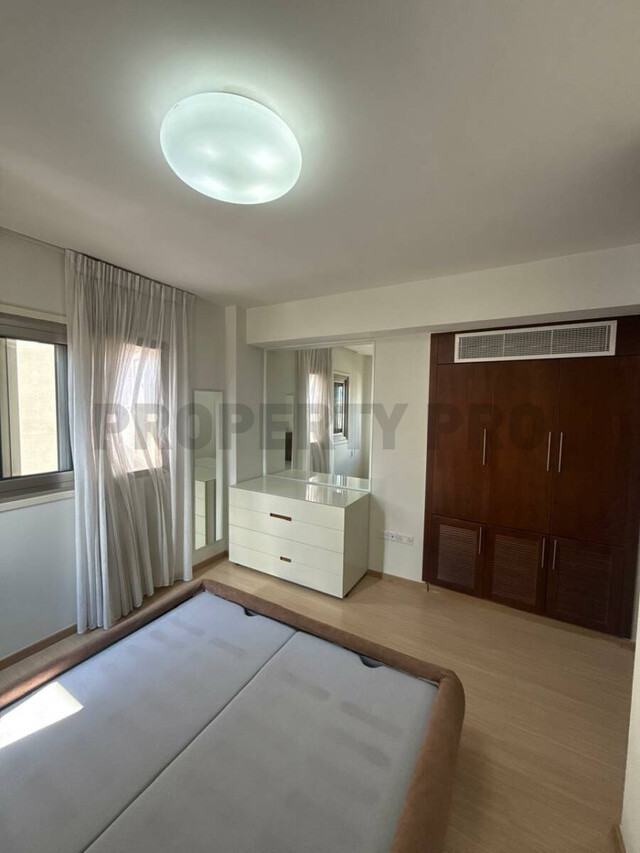 For Rent, Three-Bedroom Whole Floor Apartment in Acropolis – photo 3