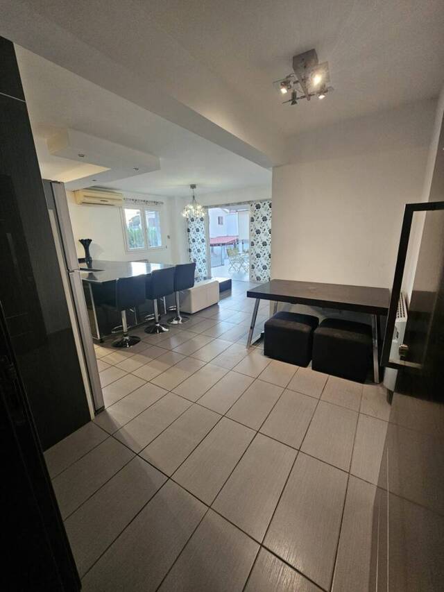 apartment-6-9.jpeg