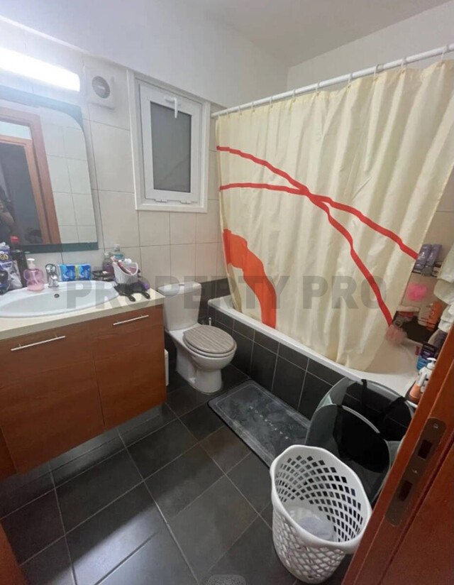 For Sale, Spacious Three-Bedroom Apartment in Agios Dometios – photo 6