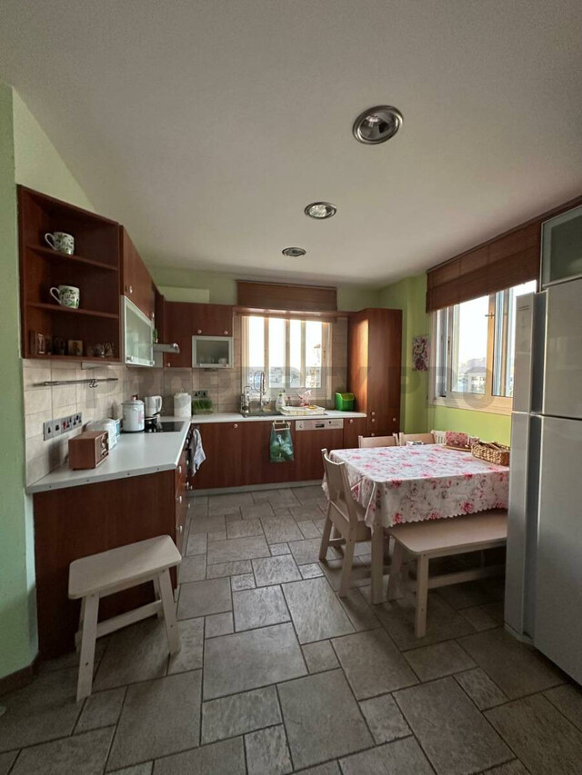 For Sale, Three-Bedroom Apartment in Central Nicosia – photo 24