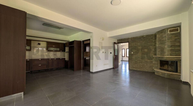 detachedHouse-2.jpg