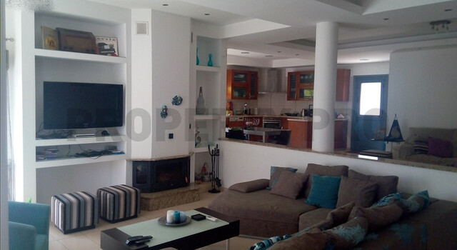 For Sale, Four-Bedroom Detached House in Mammari – photo 4