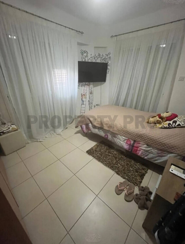 For Sale, Spacious Three-Bedroom Apartment in Agios Dometios – photo 8