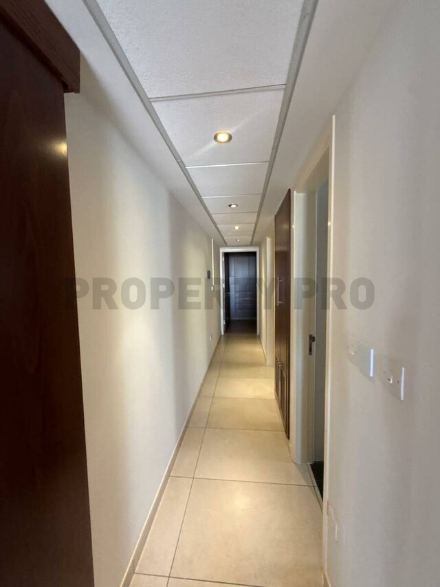 For Rent, Three-Bedroom Whole Floor Apartment in Acropolis – photo 15