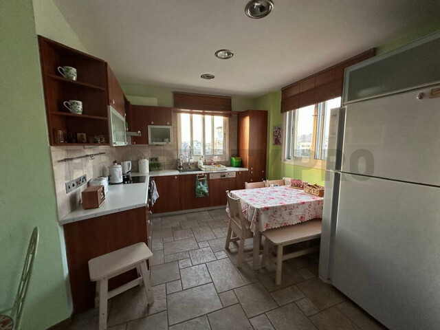 For Sale, Three-Bedroom Apartment in Central Nicosia – photo 41
