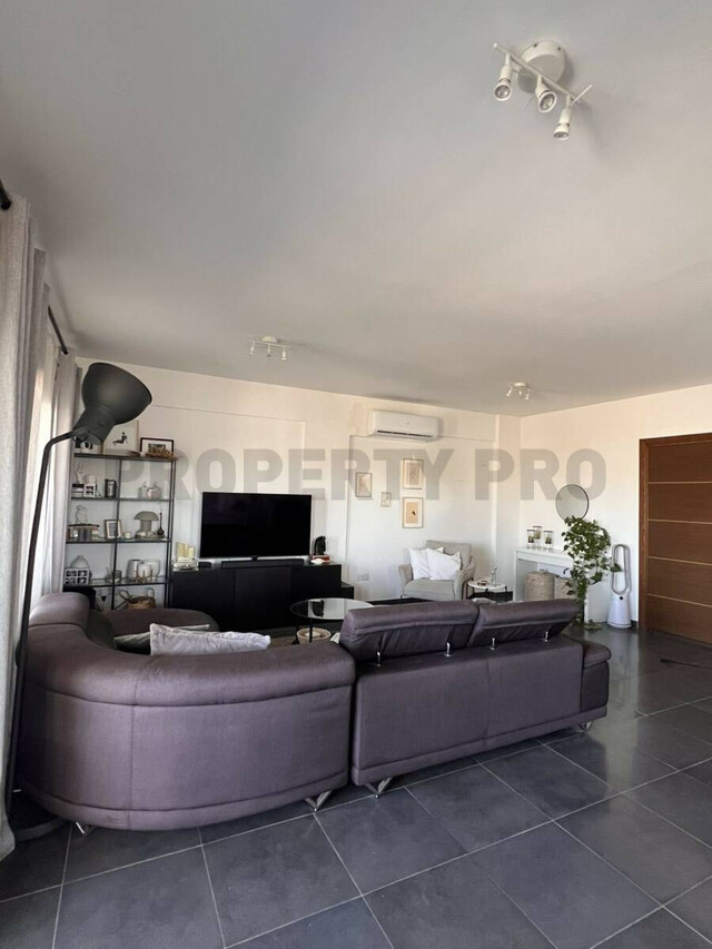 For Sale, Three-Bedroom Apartment in Pallouriotissa – photo 1