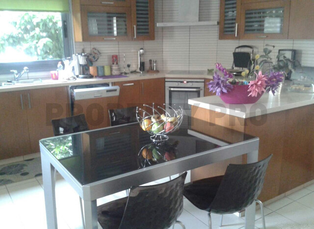For Sale, Four-Bedroom Detached House in Mammari – photo 8