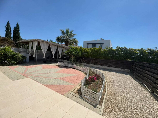 For Sale, Impressive Five-Bedroom Detached House in a Prime Location in Latsia – photo 9