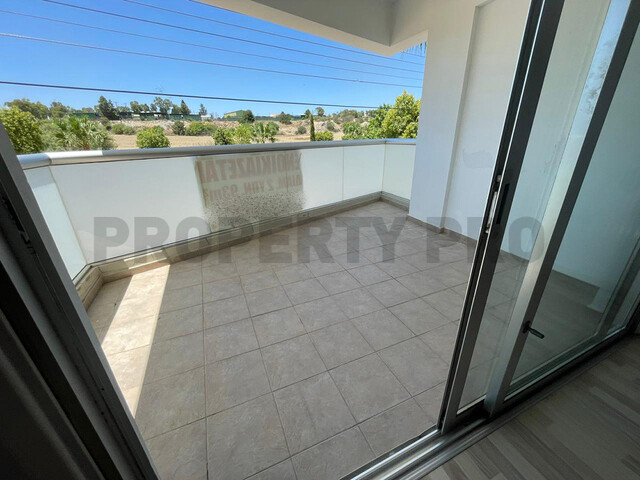 For Sale, Two-Bedroom Apartment in Pallouriotissa – photo 4