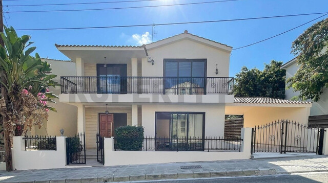 For Sale, Four-Bedroom Detached House in Archaggelos – photo 2